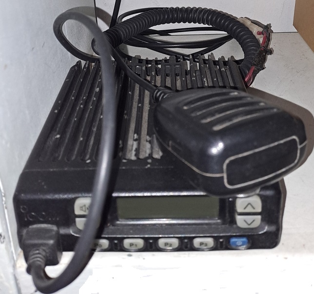 Icom IC-F310 VHF transceiver