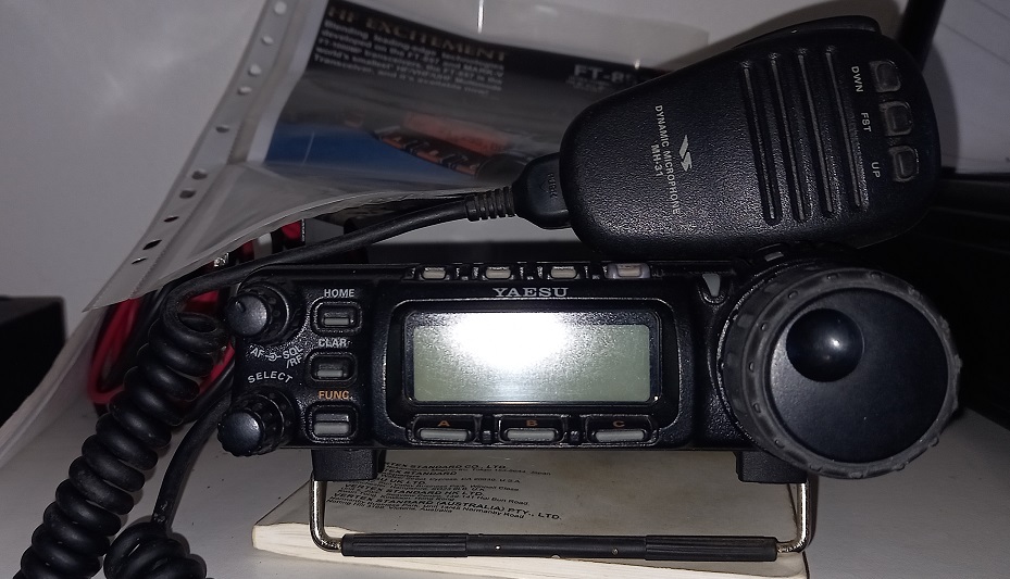 Yaesu FT-897D